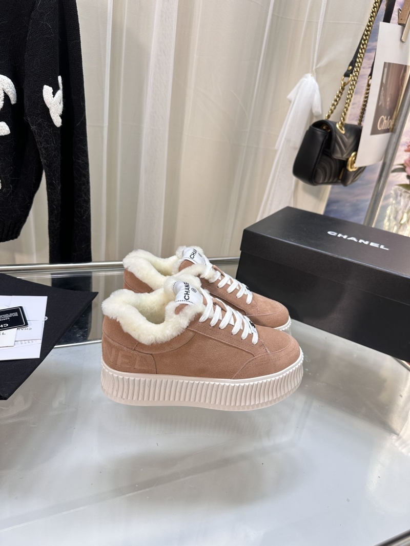 Ch**el sport shoes